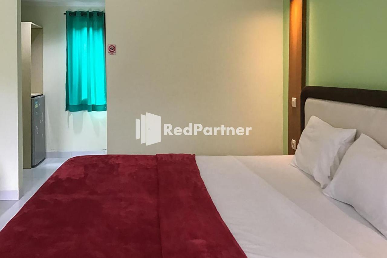 Pondok Mesari Redpartner Near Legian Beach Dış mekan fotoğraf